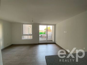 Departamento en Venta en Frente Club Hípico