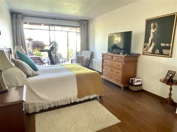 Casa en Venta en San Carlos De Apoquindo / Carlos Peña Otaegui