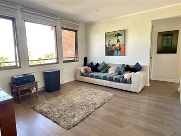 Casa en Venta en San Carlos De Apoquindo / Carlos Peña Otaegui