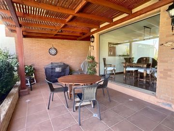 Casa en Venta en San Carlos De Apoquindo / Carlos Peña Otaegui