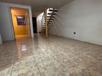 Casa en Venta en Se vende cómoda y espaciosa casa en la comuna de san bernardo