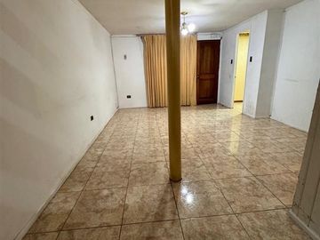 Casa en Venta en Se vende cómoda y espaciosa casa en la comuna de san bernardo
