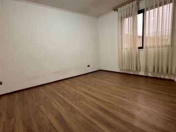 Casa en Venta en Se vende cómoda y espaciosa casa en la comuna de san bernardo
