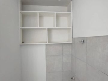 VENTA CASA SAN JUAN 2100, 12 AMBIENTES