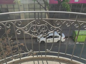 VENTA CASA SAN JUAN 2100, 12 AMBIENTES