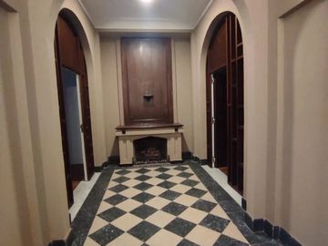 VENTA CASA SAN JUAN 2100, 12 AMBIENTES