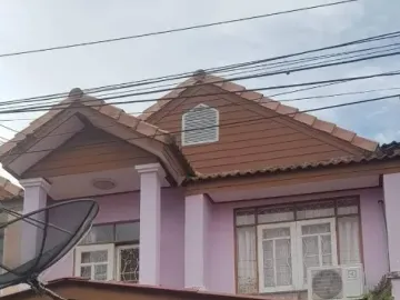 3 Bedroom Townhouse for sale in Noen Phra, Rayong