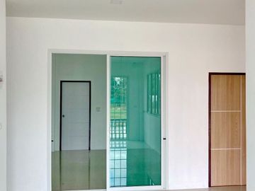 3 Bedroom House for sale at Lamlukbua Town