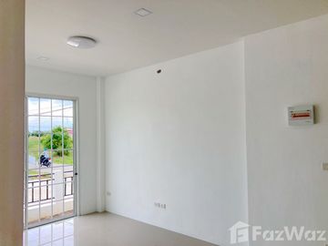 3 Bedroom House for sale at Lamlukbua Town
