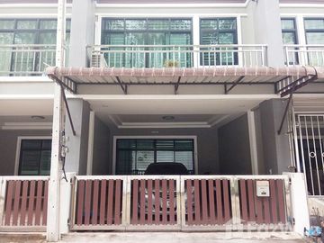 3 Bedroom Townhouse for sale in Tha Kham, Songkhla