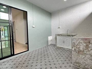 2 Bedroom Townhouse for sale at Than Thong 2