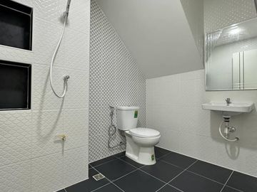 2 Bedroom Townhouse for sale at Than Thong 2