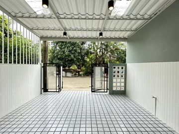 2 Bedroom Townhouse for sale at Than Thong 2