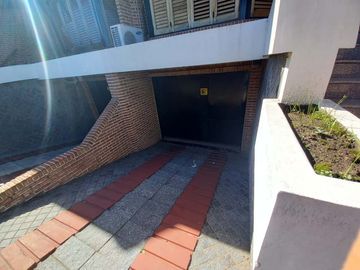Triplex en venta en Villa Luzuriaga