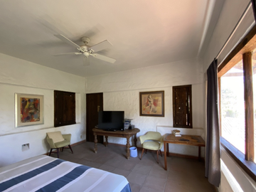 VENTA CASA ESTILO HACIENDA EN CONDOMINIO CON AMENIDADES, JIUTEPEC MORELOS
