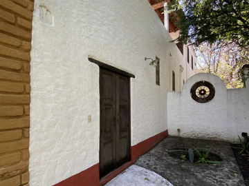 VENTA CASA ESTILO HACIENDA EN CONDOMINIO CON AMENIDADES, JIUTEPEC MORELOS