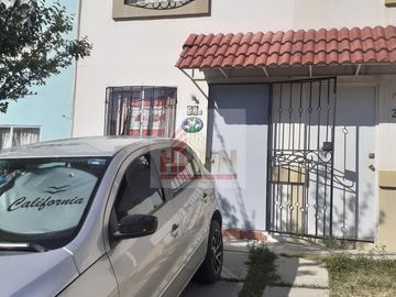 URBI VILLA DEL REY, HUEHUETOCA, EDO. DE MÉXICO CASA EN VENTA