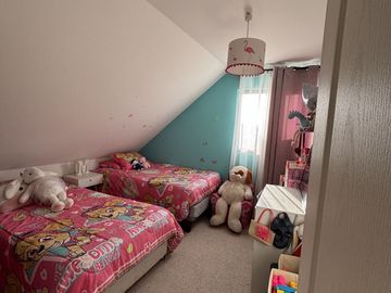 Oportunidad Parque brisas Norte ! Amplio terreno ! Dentro de condominio !