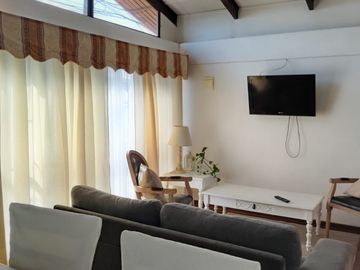 Se vende casa independiente en Villa Alemana lado Sur
