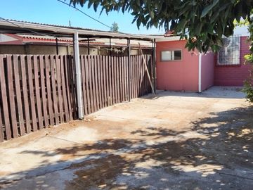 Se vende casa independiente en Villa Alemana lado Sur