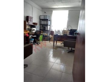 VENTA Local Comercial con Departamento  en Col Tonatiuh