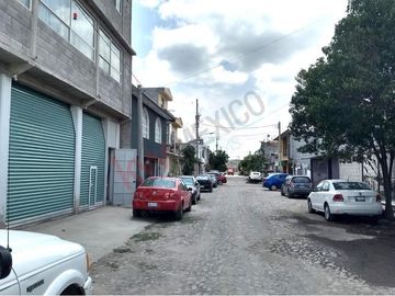 VENTA Local Comercial con Departamento  en Col Tonatiuh