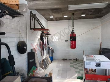 VENTA Local Comercial con Departamento  en Col Tonatiuh
