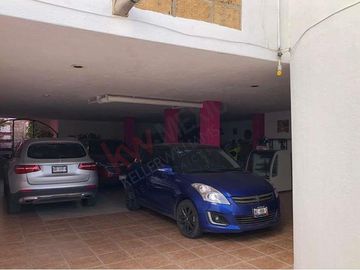 Hermosa Casa estilo Mexicano, amplia en fraccionamiento campestre muy seguro