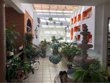 Hermosa Casa estilo Mexicano, amplia en fraccionamiento campestre muy seguro