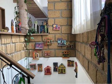 Hermosa Casa estilo Mexicano, amplia en fraccionamiento campestre muy seguro