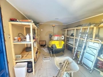 Vendo terreno con galpon sector Pan de Azucar