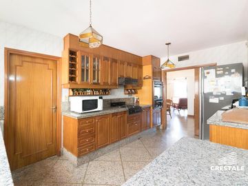 Venta Departamento 4 dormitorios piso exclusivo - Rosario, Santa Fe