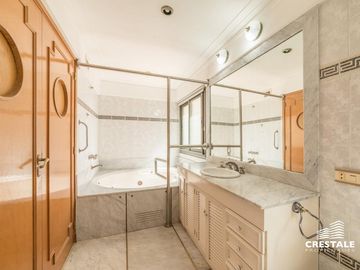 Venta Departamento 4 dormitorios piso exclusivo - Rosario, Santa Fe