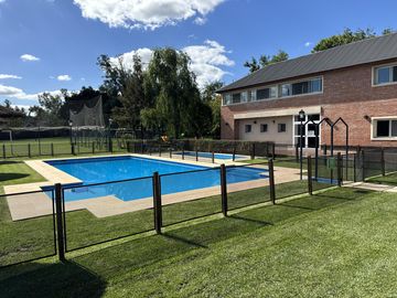 VENTA Casa La Barra Village 1 planta -Altillo- LOSA RADIANTE-Ingeniero Maschwitz-APTO CREDITO