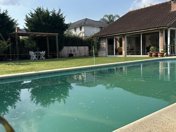 VENTA Casa La Barra Village 1 planta -Altillo- LOSA RADIANTE-Ingeniero Maschwitz-APTO CREDITO
