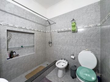 Venta PH 4 Ambientes con Terraza y Quincho en Boedo