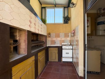 Venta PH 4 Ambientes con Terraza y Quincho en Boedo