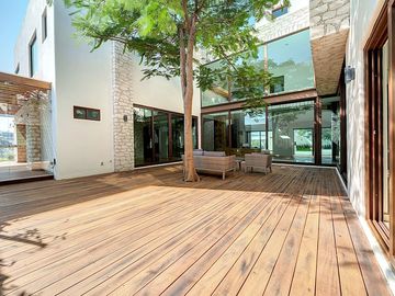 ESPECTACULAR CASA EN VENTA EN VILLAS DEL MESÓN JURIQUILLA