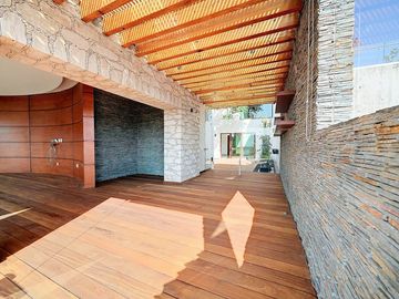 ESPECTACULAR CASA EN VENTA EN VILLAS DEL MESÓN JURIQUILLA