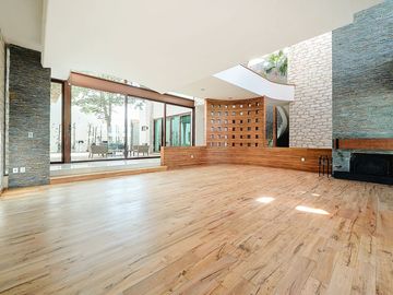 ESPECTACULAR CASA EN VENTA EN VILLAS DEL MESÓN JURIQUILLA