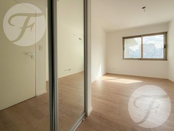 Departamento 2 Ambientes en Venta en Marquis Belgrano R - Cochera, Balcón y Amenities de Lujo