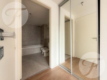 Departamento 2 Ambientes en Venta en Marquis Belgrano R - Cochera, Balcón y Amenities de Lujo