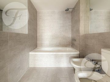 Departamento 2 Ambientes en Venta en Marquis Belgrano R - Cochera, Balcón y Amenities de Lujo