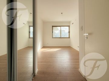 Departamento 2 Ambientes en Venta en Marquis Belgrano R - Cochera, Balcón y Amenities de Lujo