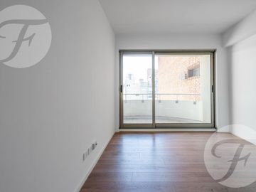 Departamento 4 Ambientes en Venta en Marquis Belgrano R - Cochera, Balcón y Amenities de Lujo