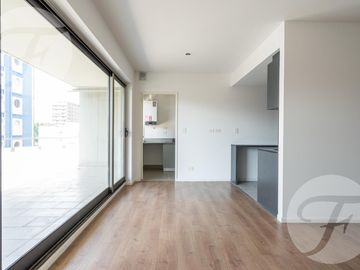 Departamento 4 Ambientes en Venta en Marquis Belgrano R - Cochera, Balcón y Amenities de Lujo