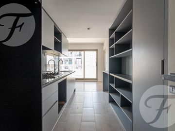 Departamento 4 Ambientes en Venta en Marquis Belgrano R - Cochera, Balcón y Amenities de Lujo