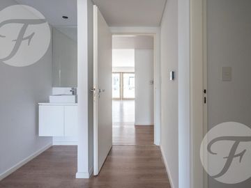 Departamento 4 Ambientes en Venta en Marquis Belgrano R - Cochera, Balcón y Amenities de Lujo