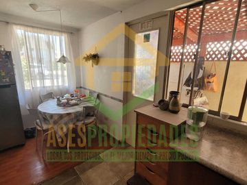 HERMOSA CASA AISLADA EN CONDOMINIO PRIVADO LA CRUZ