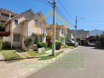 HERMOSA CASA AISLADA EN CONDOMINIO PRIVADO LA CRUZ